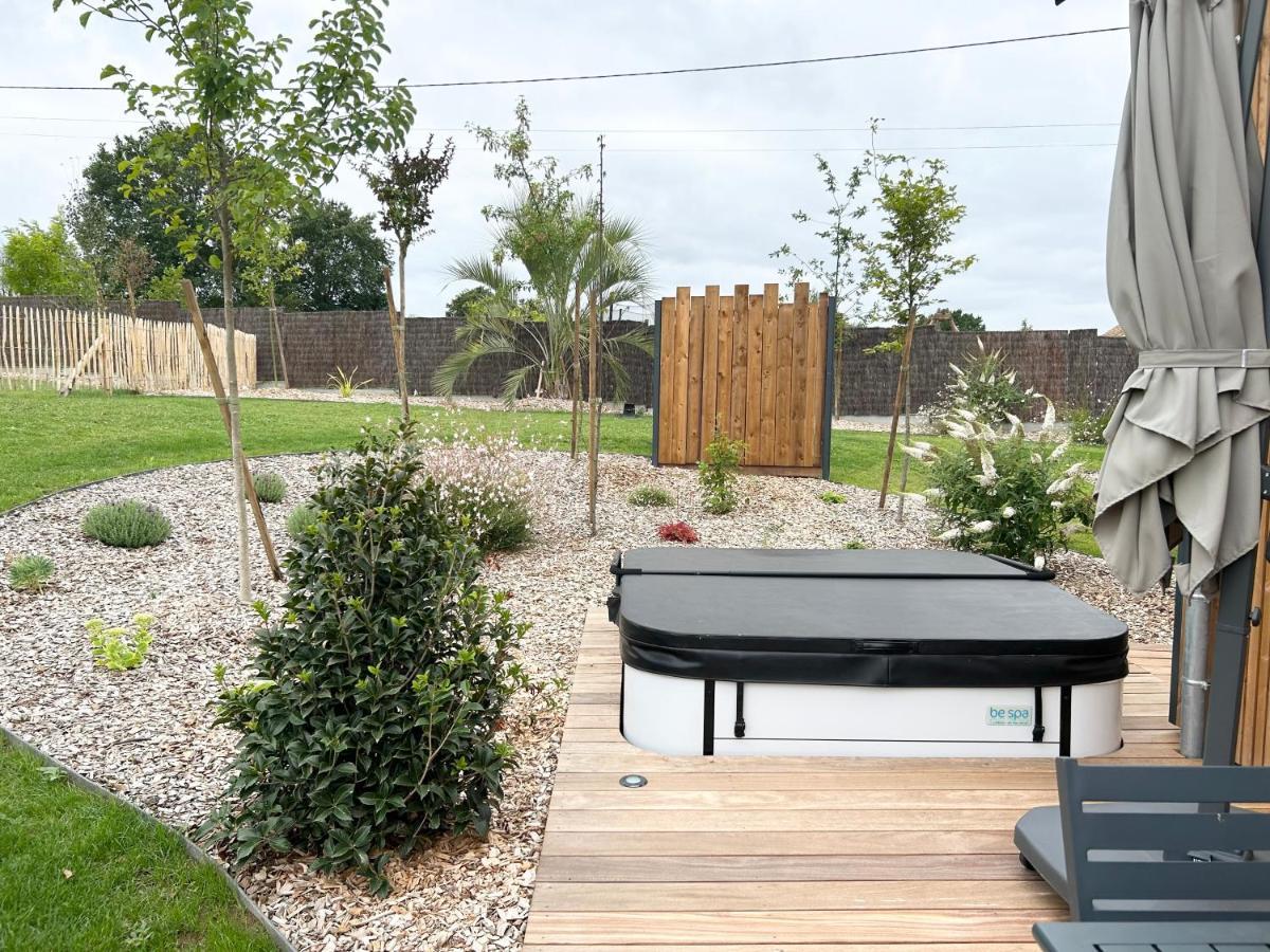 Sol'M Lodges Solesmes  Екстер'єр фото